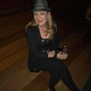 Meet your Posher, Cindy